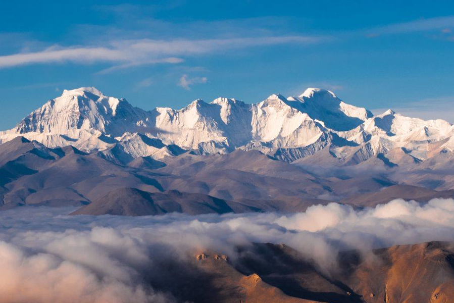珠穆朗玛峰高多少米(珠穆朗玛峰高多少米相当于多少层楼) - 武陵观察