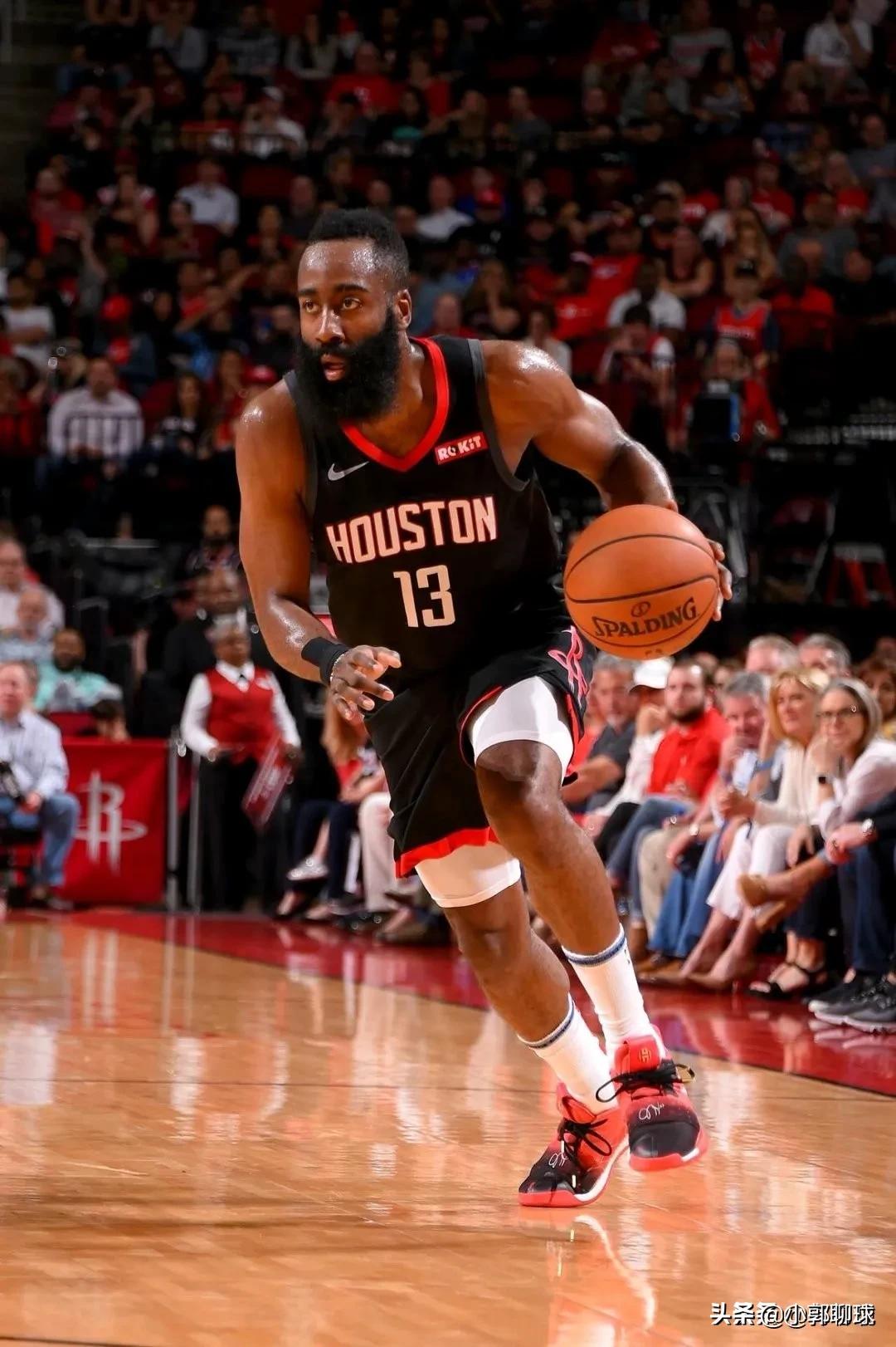 篮球火箭队成员13（NBA球衣13号十大球星）