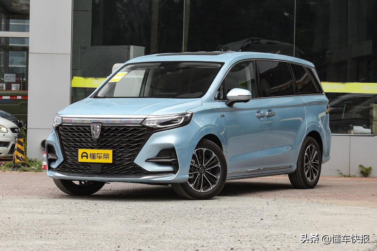 20万元级自主品牌MPV，荣威iMAX8与传祺M8怎么选？
