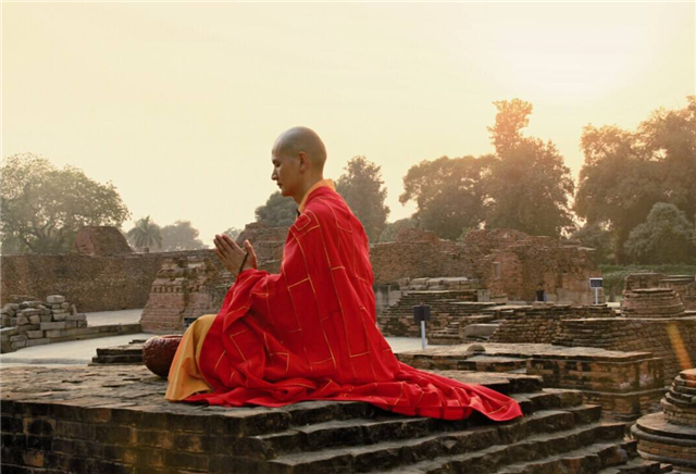 80后和尚释明心:曾被富婆追求,豪车接送,最终却看破红尘