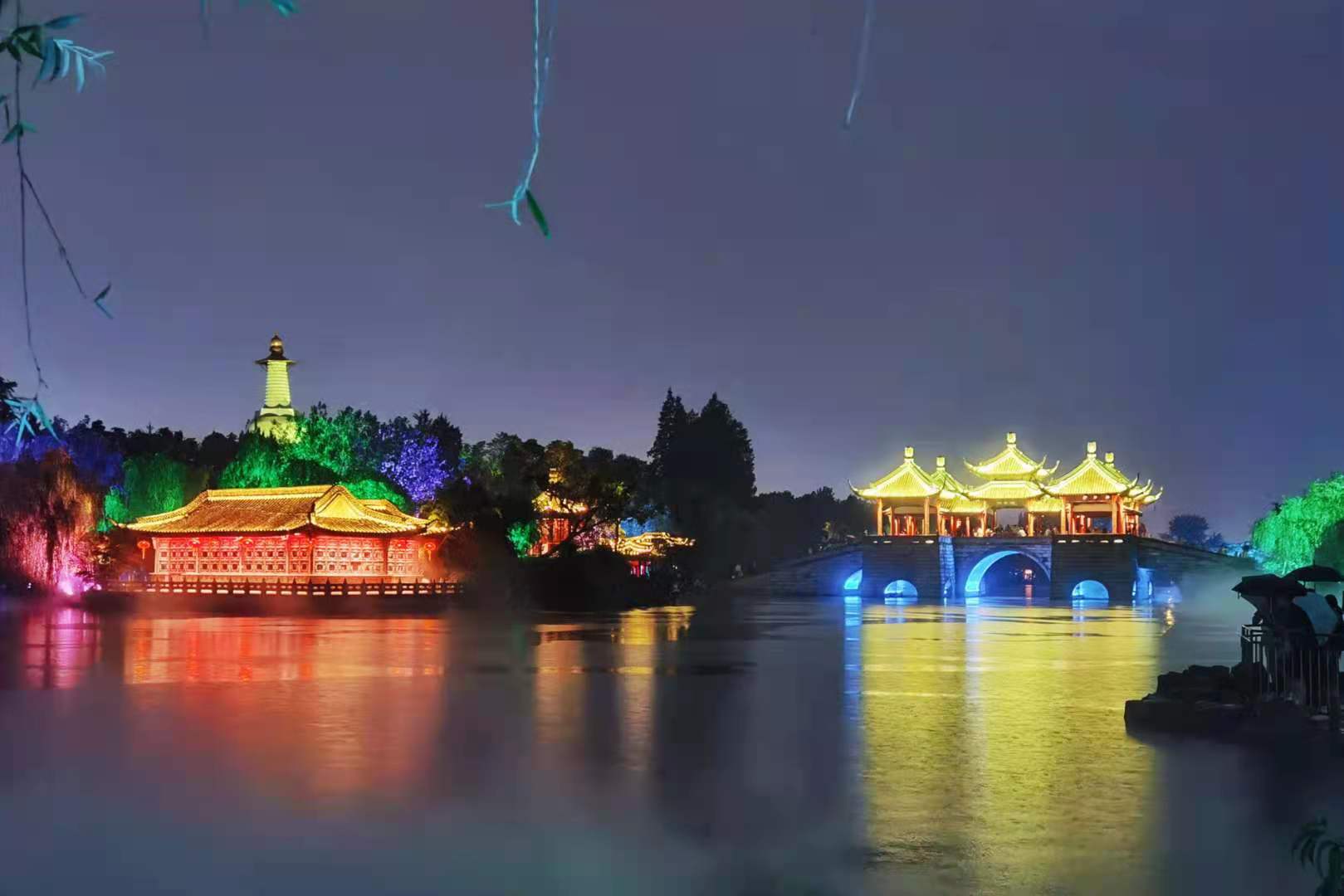扬州旅游怎么这么火?夏日开启夜游模式,重走唐诗之路插图 扬州旅游怎么这么火?夏日开启夜游模式,重走唐诗之路