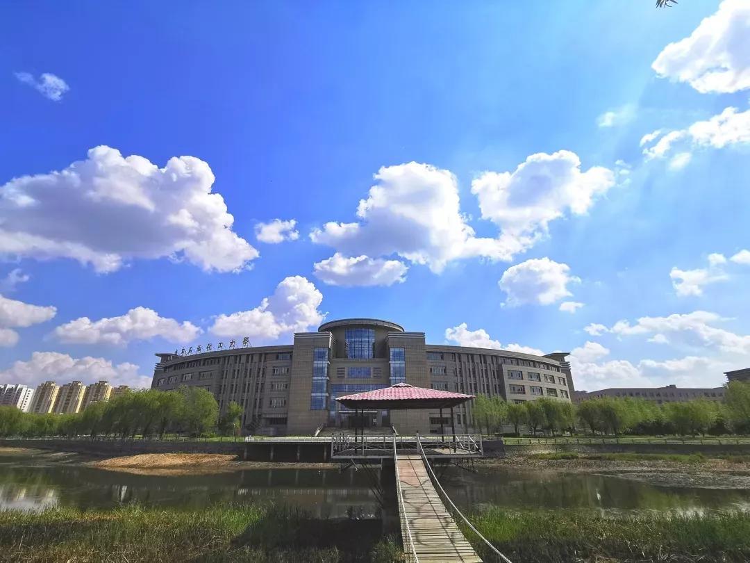 抚顺石油大学是几本,抚顺石油大学是几号开学_友友