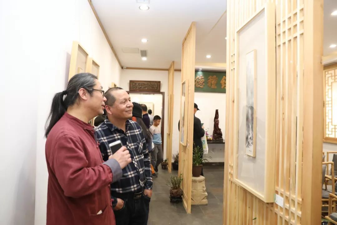 山水马龙是什么意思(云起时——马龙山水画作品展在北京华亚艺术基金会隆重开幕)