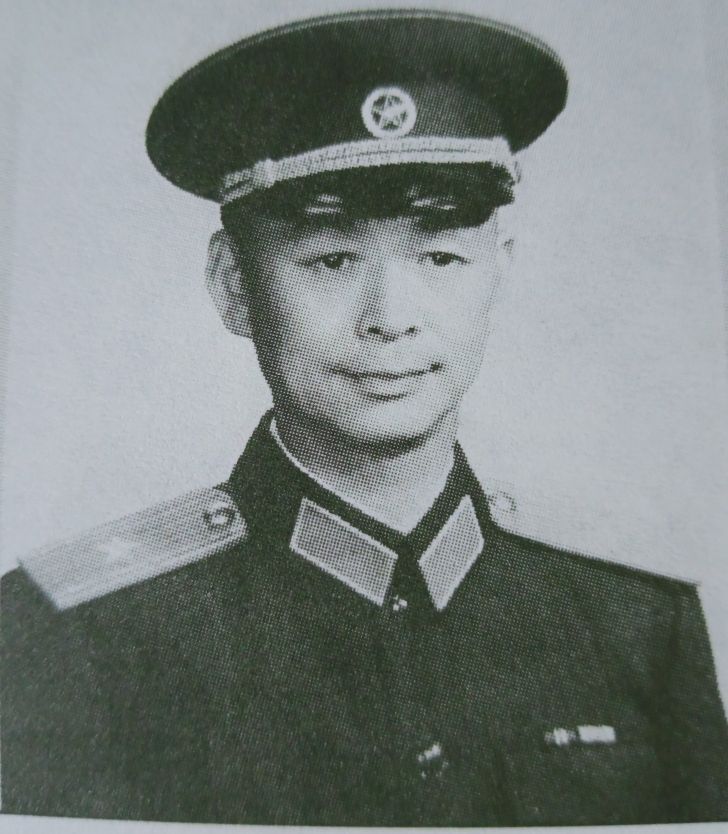 1955年南京军区后勤部授衔大校以上人员的级别、薪金与勋章