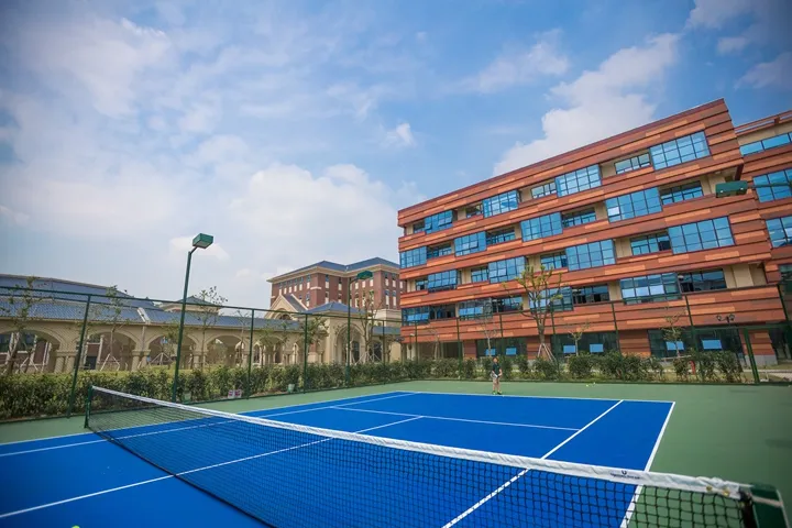 总投资18.5亿！六安南山新区再迎一学校！房价直逼1万！