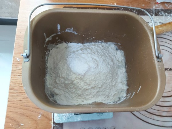 多吃黑米对身体好，这样做着吃，味道更好，营养更高，老少皆宜
