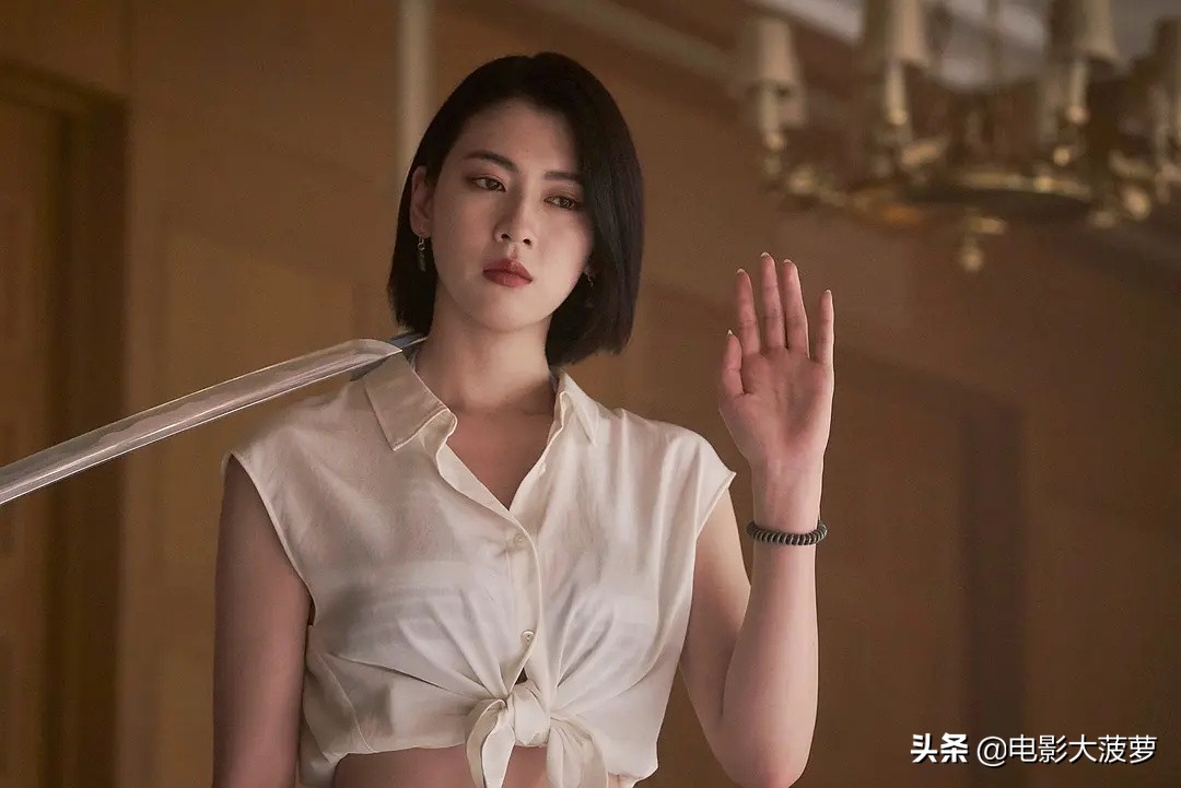 《弥留之国的爱丽丝》网爆仓！和“乌贼游戏”相比，到底哪里不好呢。