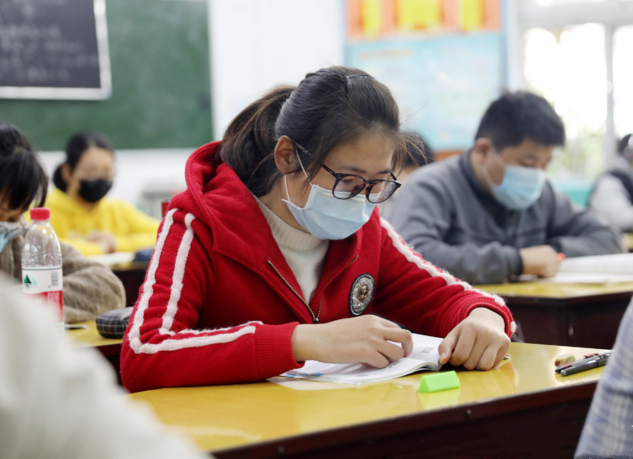 安徽文科生“哭晕”，518分只能上大专，省教育招生院回应了