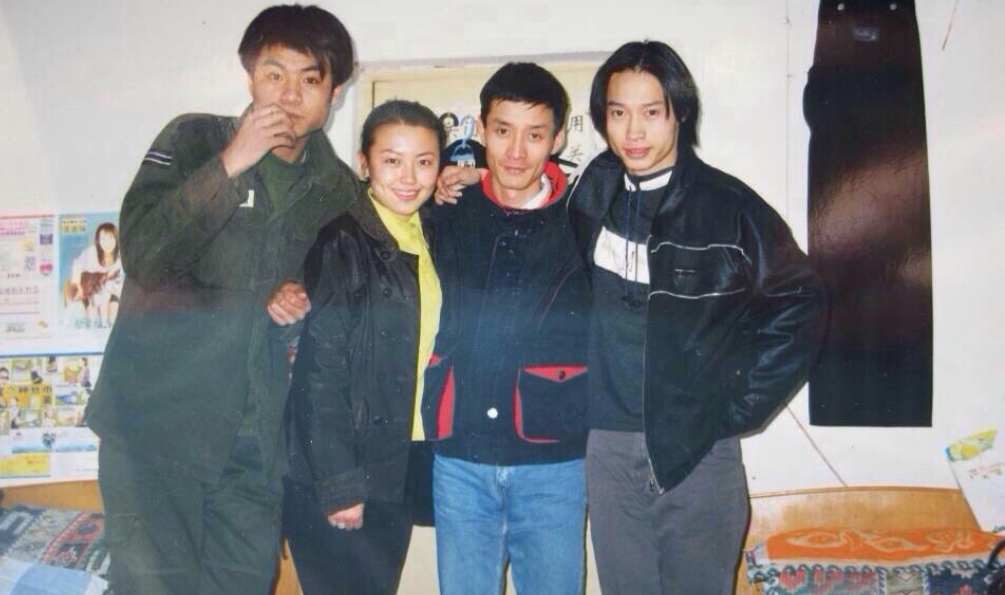 双面胶演员表 电视剧双面胶简介-经验帮