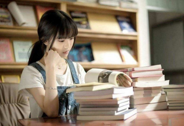 睡过很多大学妹子（上过大学）