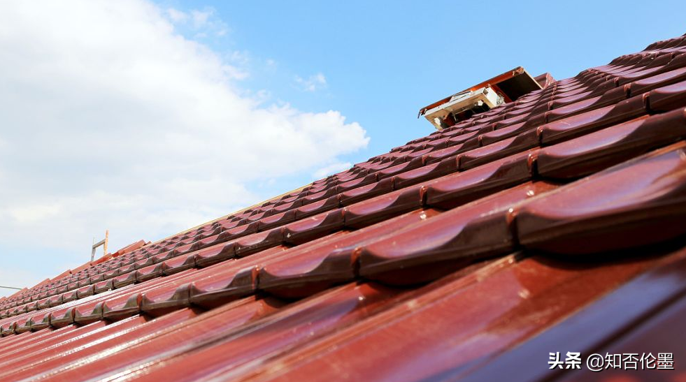 现在农村屋顶"用什么瓦比较多"?哪种最耐用?还未盖瓦的看过来