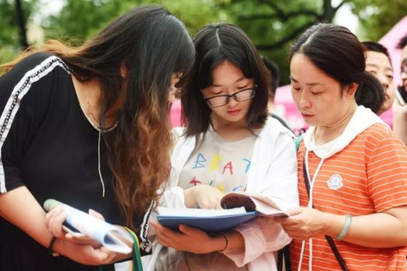 山西高校招生艰难，同大差不多全军覆没，是考生太挑剔了吗？