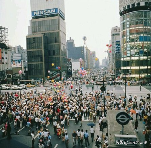 日本奥运广告(“掏空家底”也要搞奥运，日本为什么如此执著于奥运会？)