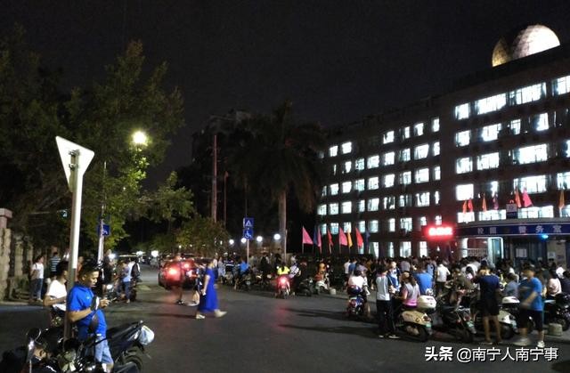 入学靠摇号，学校无法再挑优质生源，南宁民办初中名校还吃香吗？