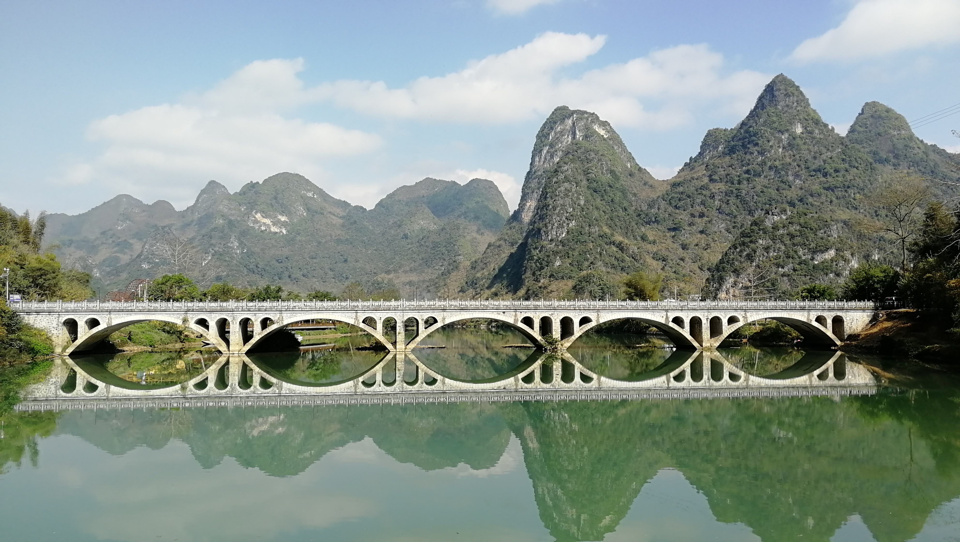 从桂林到贵州自驾游最佳路线_云贵川经典自驾游路线图 - 密云旅游