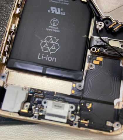 iPhone  6s充电口维修，自己动手，更换尾插，仅需22元