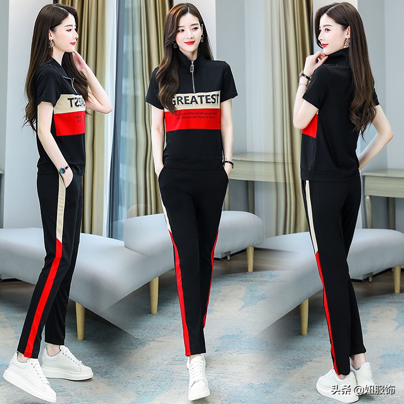 连帽休闲减龄拼色套装，休闲运动风，名媛气质，穿出别样的美