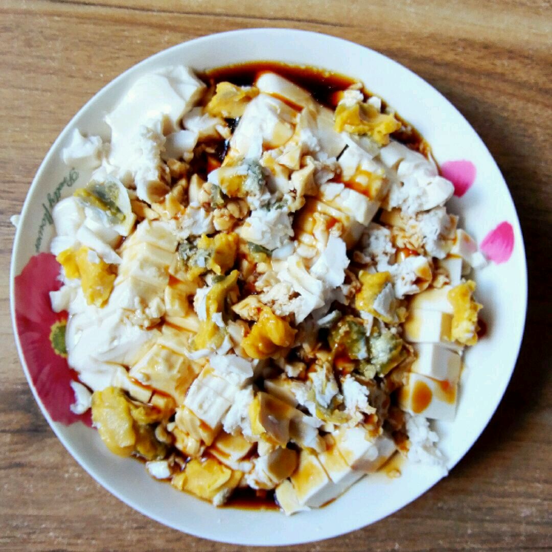 圖片[2]-【咸鴨蛋拌豆腐】做法步驟圖 解饞下飯 廚房小白也能輕松學會-起舞食譜網