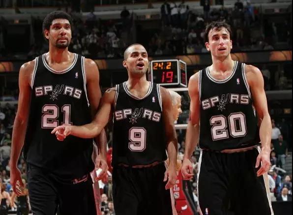 為什么nba球衣有冠軍（至高無上的榮耀！NBA球衣總冠軍Patch知多少？）