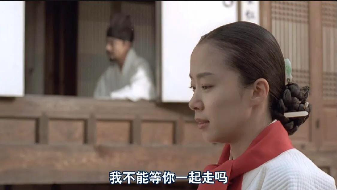 韩国影片《丑闻》：成人世界背后的残缺，都会成为你救赎时的反噬