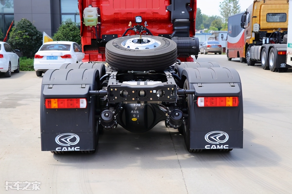 除了550马力自主动力链，汉马H9牵引车还有啥值得骄傲的