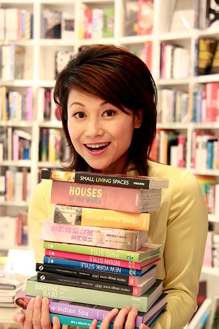 从女硕士到央视“美女主持”，她辞去稳定工作，还要与“读书”相伴到老！