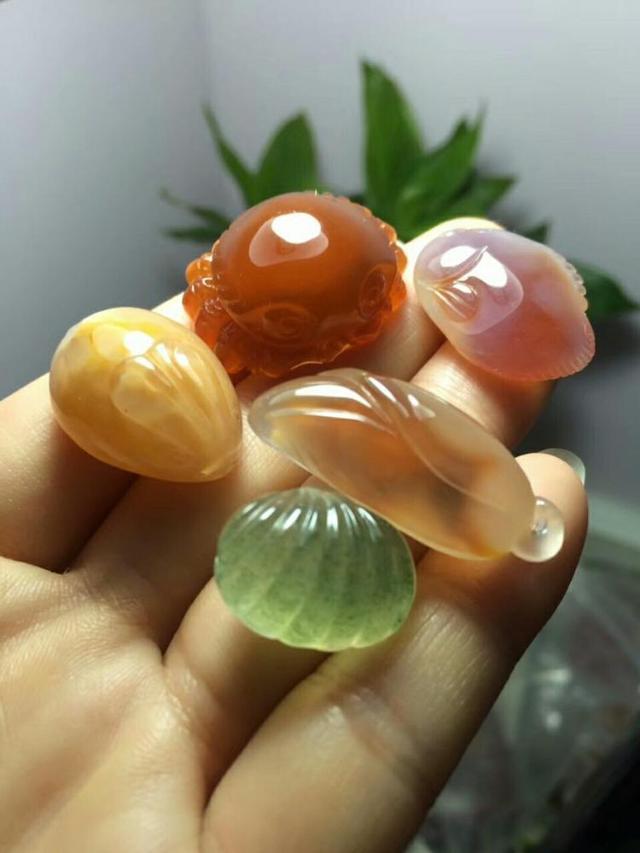 阿拉善糖心玛瑙功效(糖心玛瑙图片)