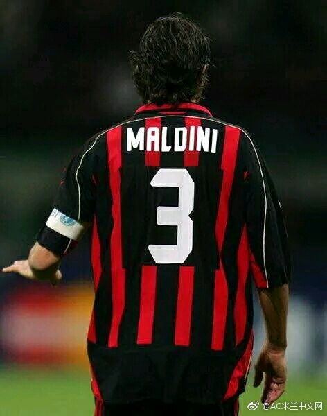 足球一生一队都有哪些（一人一城，一生一队-马尔蒂尼家族）