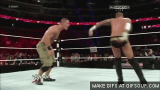 wwe2012皇家大戰（CM·朋克回歸WWE！帶你盤點CM·朋克職業生涯十佳比賽）