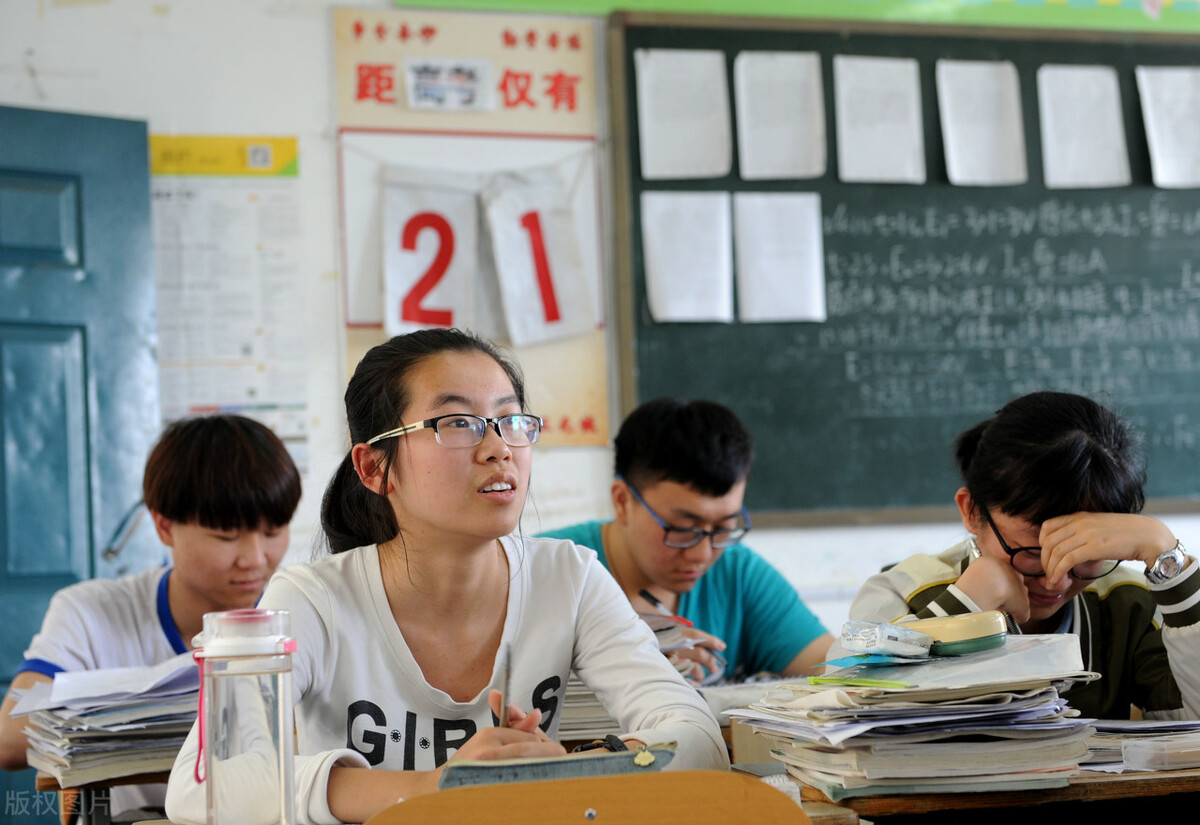 2021高考生注意：上考场之前这4样东西需要带，否则可能影响考试