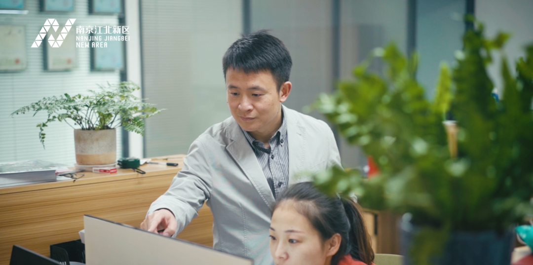 枝源派本 格物致知 </p><p>　　 新区这家芯片测试企业要做行业的“隐形冠军”！