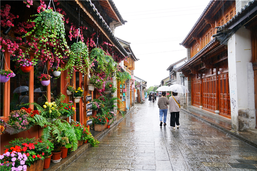 秋日微醺，奔赴大理，温柔秋风中的慢旅行时光，和这家酒店有关