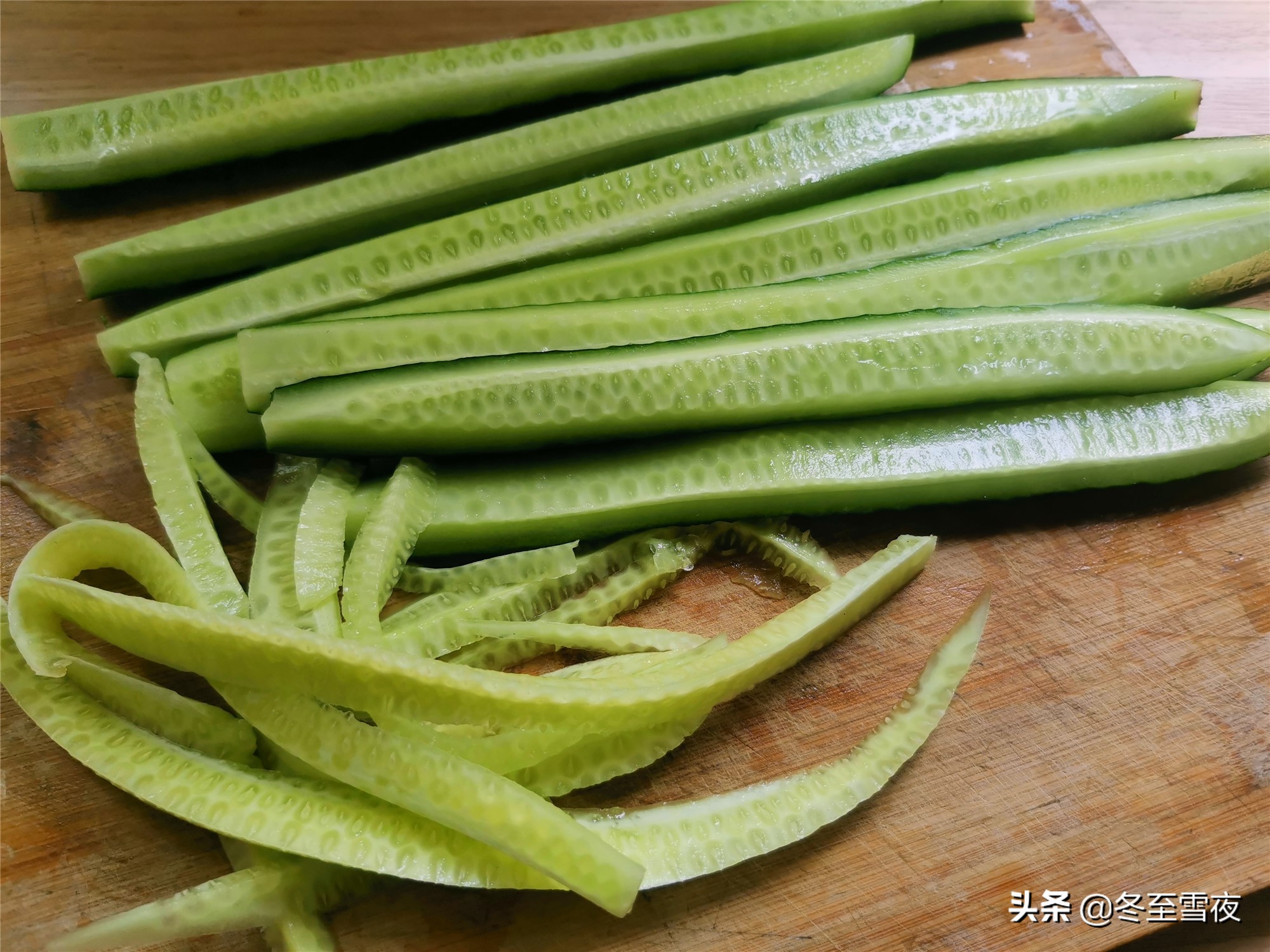 腌黃瓜咸菜的做法,腌黃瓜咸菜的做法配方10斤黃瓜