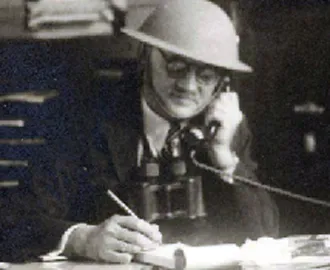 他曾拼命救下25万中国人，如今孙子来求药，数万网友齐呼：必须得帮，狠狠地帮