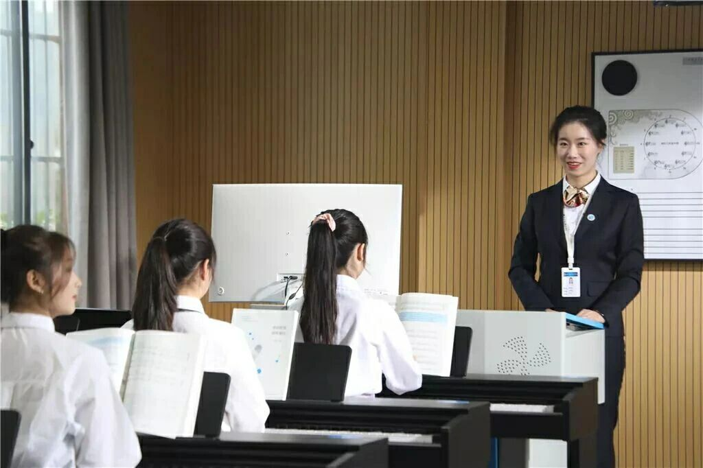 成都主城区里的大学！四川长江职业学院2021年单招计划公布