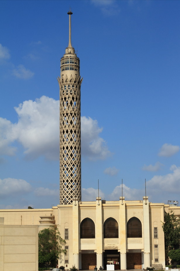 开罗最高建筑——开罗塔开罗在国际上有较高的知名度,是阿拉伯国家