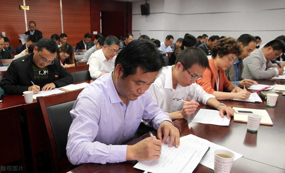 公务员可提前退休,公务员可提前退休年龄