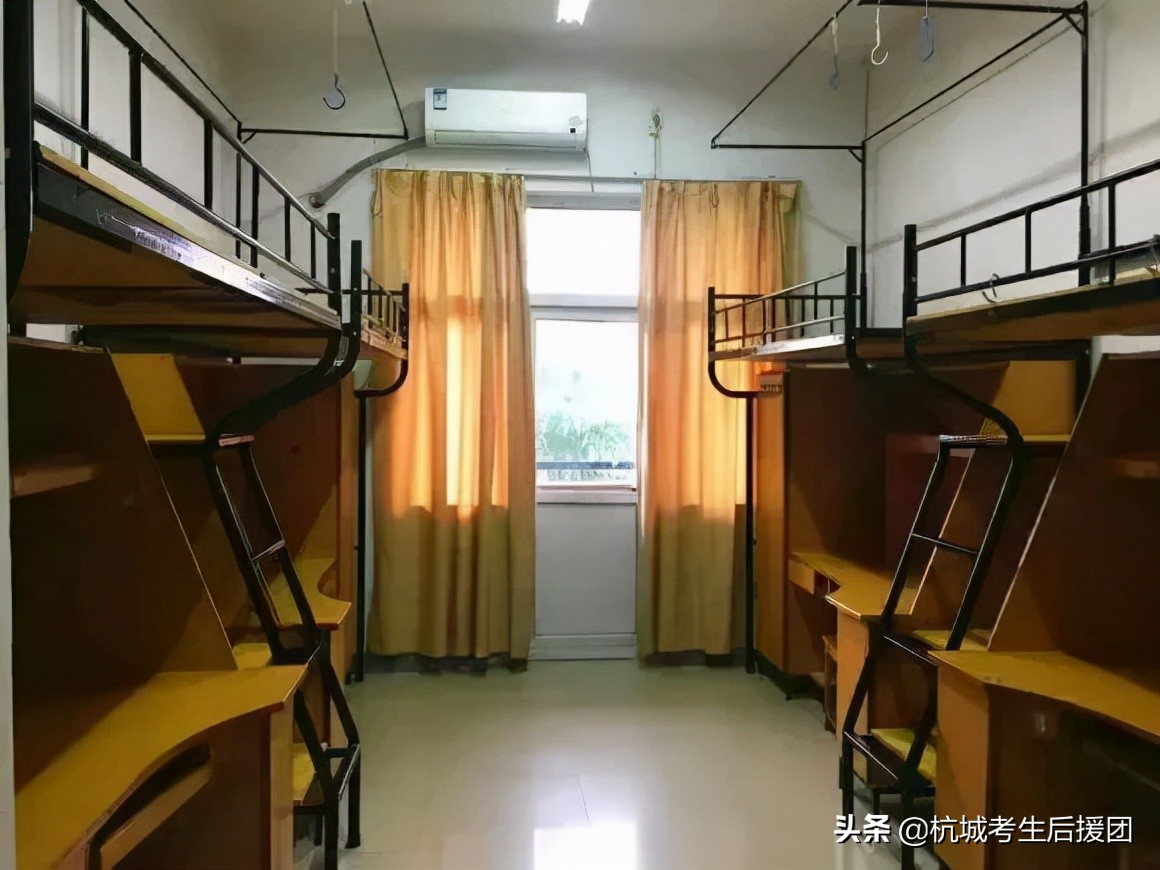 浙江高校宿舍条件大揭秘！住得比家里还好？