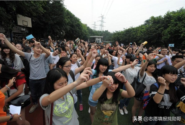 一分一档！河南2021高考成绩排名出炉，600分以上超3万人，真牛