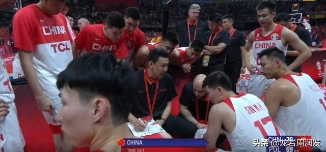 晚上世界杯回放（永远的痛！波兰电台重播世界杯与中国男篮一战，周琦再度躺枪！）