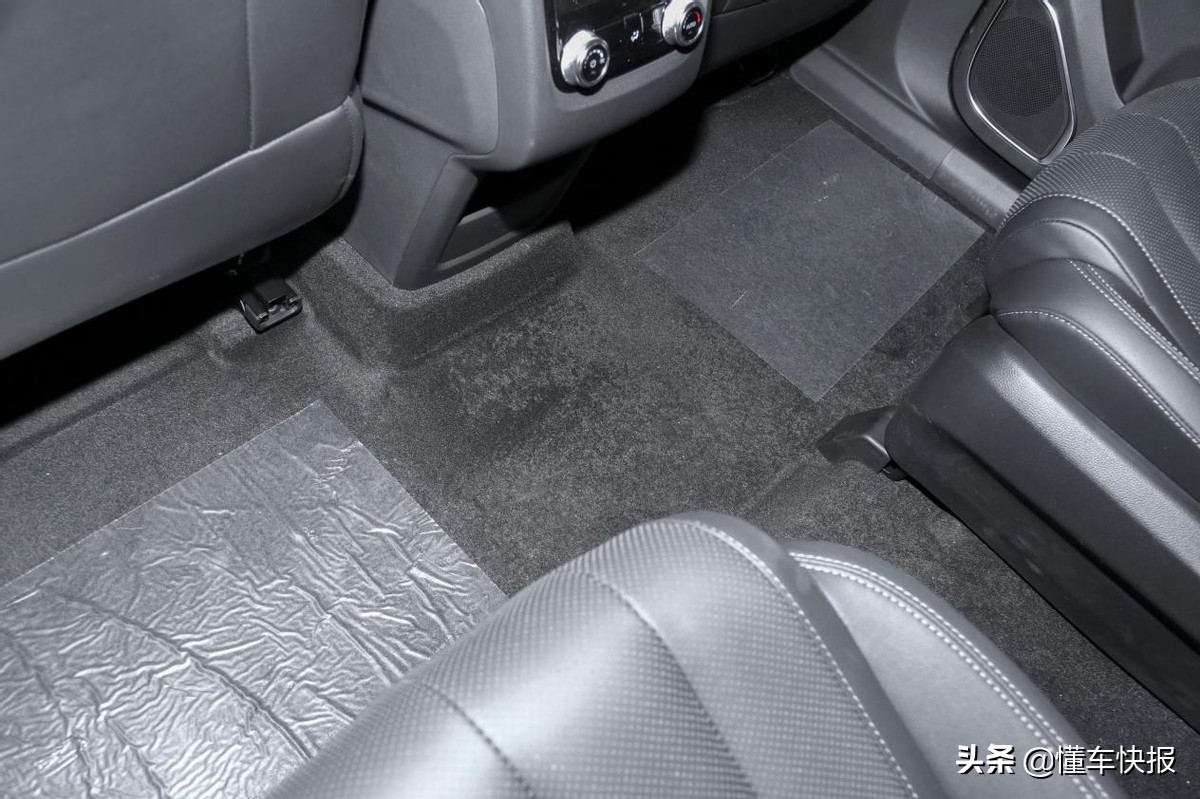 20万左右落地的2.0T中大型SUV，解析福特领裕铂领型