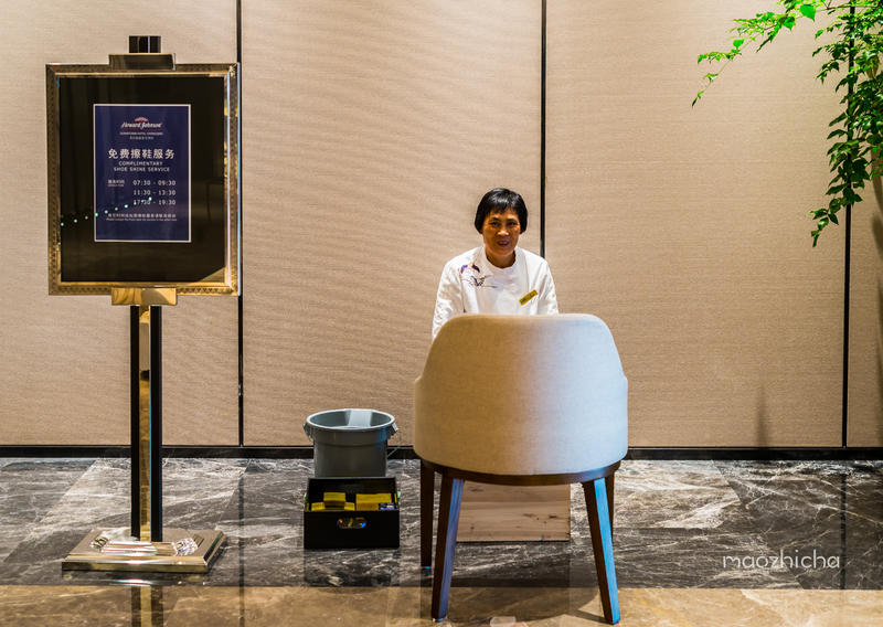 山城重庆，轻轨出行，玩转8D网红城市