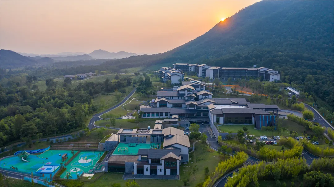 官网安吉港中旅和乐小镇藏不住了苏州人沸腾了火热来袭迅速走红