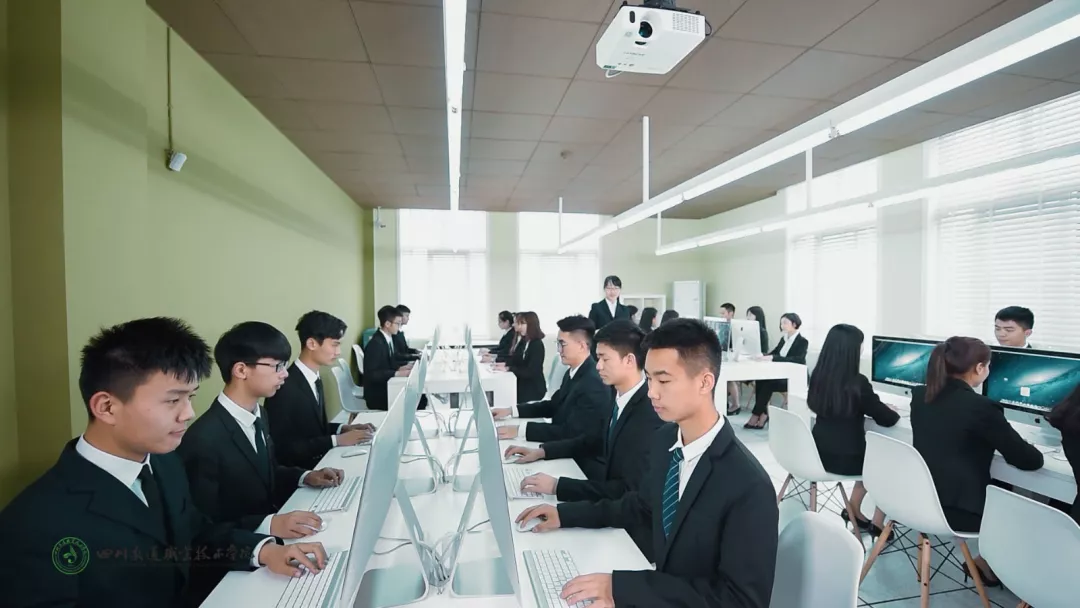 国家示范高职，四川交通职业技术学院2020年单招专业报考指南