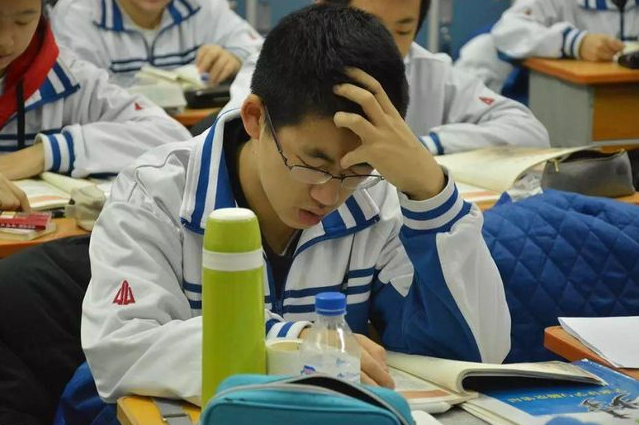 文言文翻译“翻车”现场，翻译结果逗笑网友，网友表示长知识了