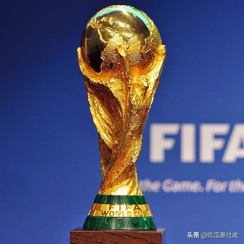 足球世界杯的奖杯叫(世界杯小历史，1974年联邦德国世界杯，新的奖杯，新的开始)