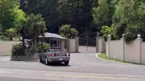 大片里的特效镜头原来是这样拍出来的!