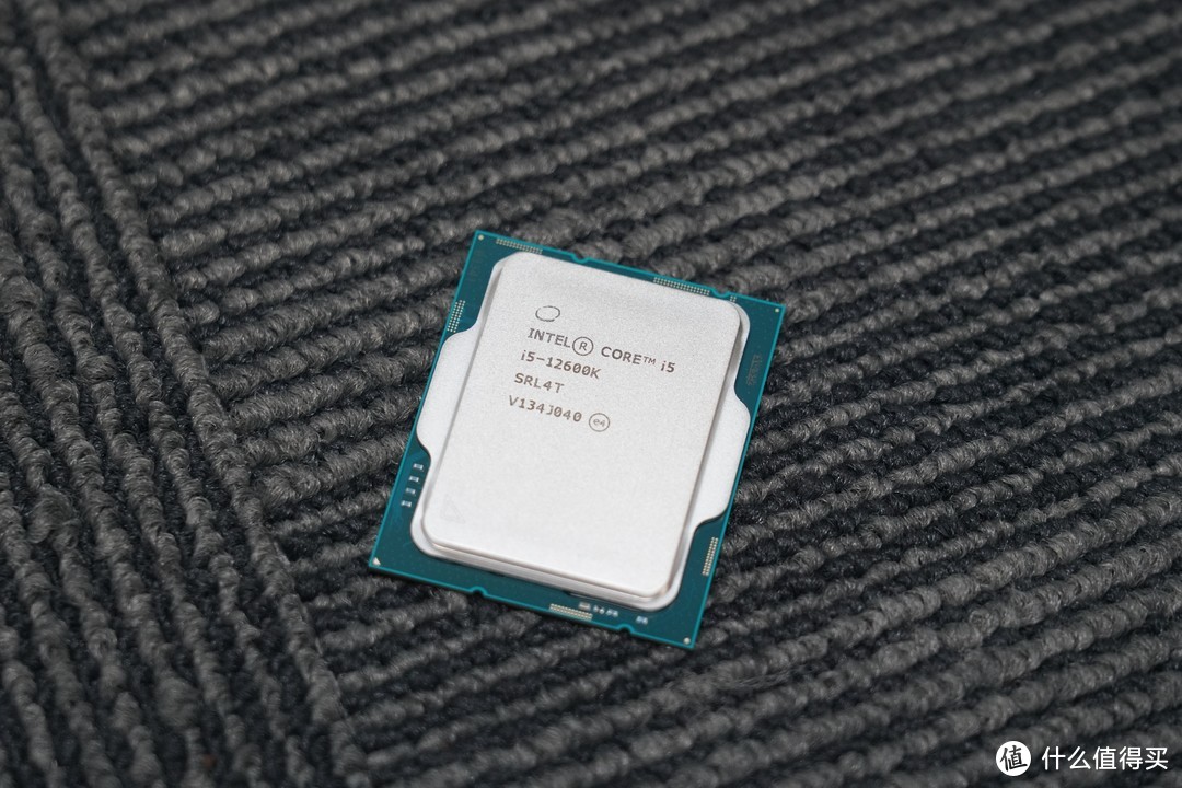 在电脑上如何查看自己电脑的型号