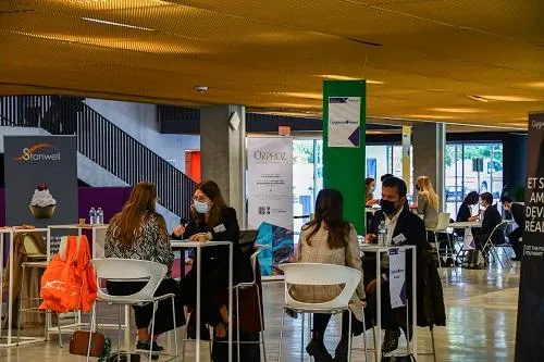 《经济学人》2021全球管理类硕士排行榜出炉,法国商学院强势霸榜