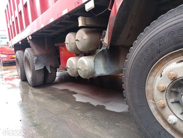 實(shí)拍1年半的二手柳汽H7自卸車，車況良好買到手就能掙錢
